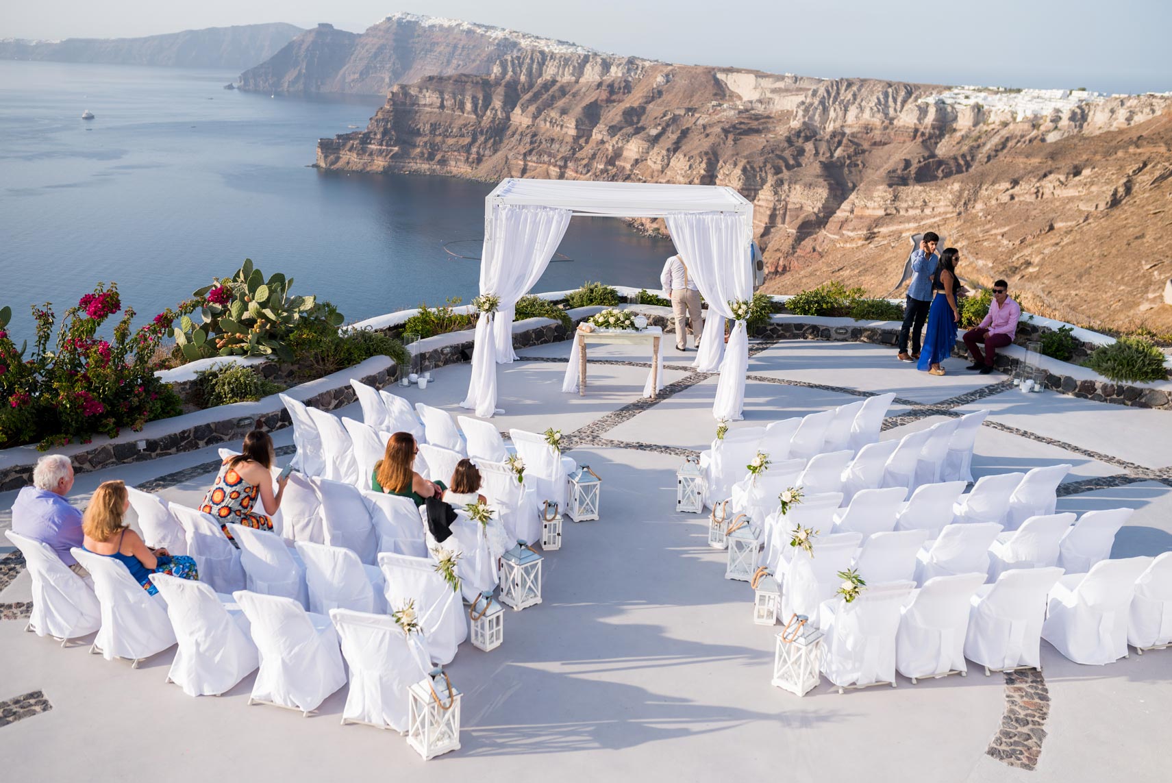 Casamento de Mariana e Stefanos em Santorini