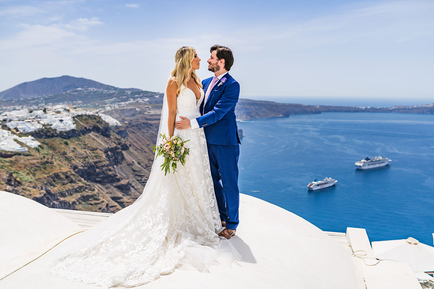 Casamento de Mirelli e Caio em Santorini