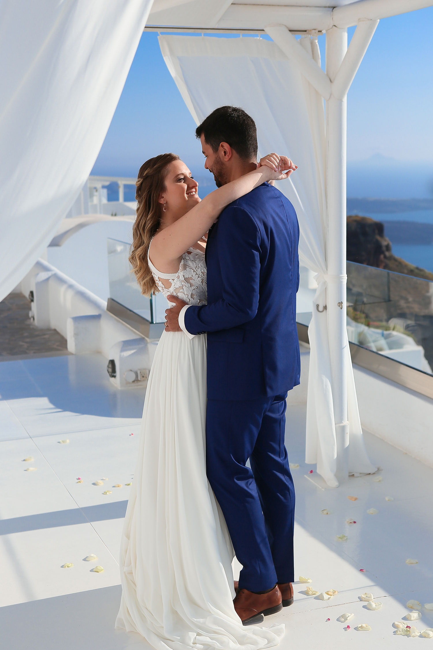 Casamento de Arícia e Daniel em Santorini