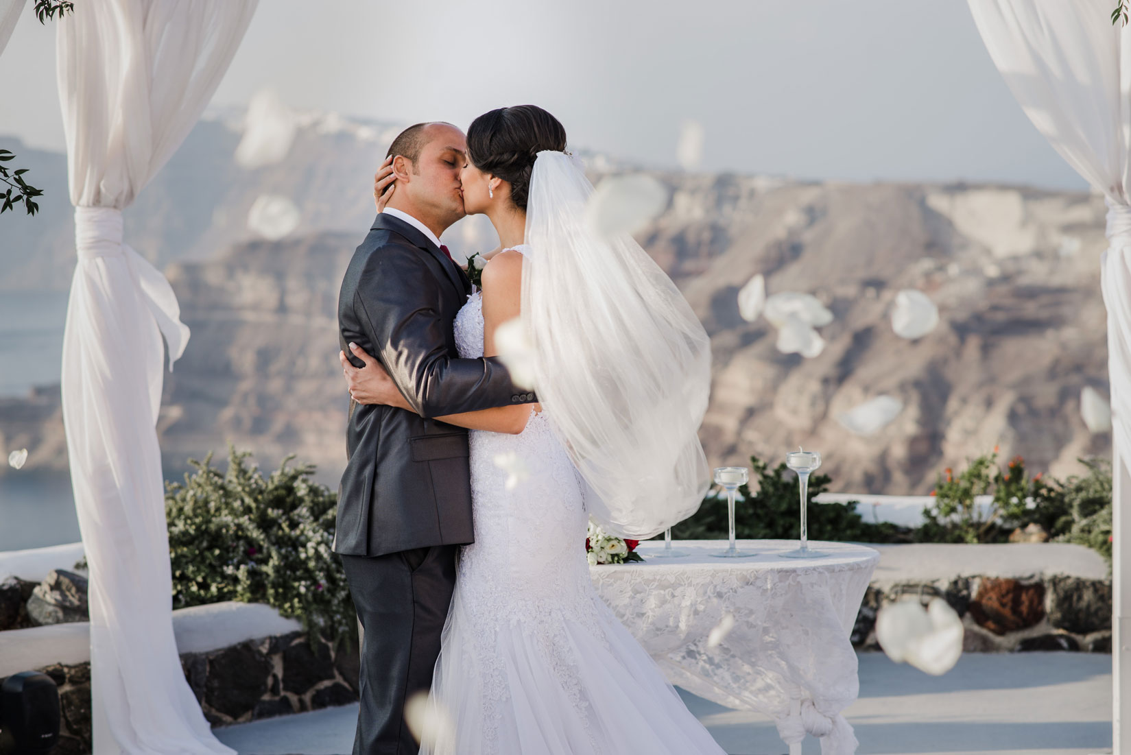 Casamento de Juliana e Antonio em Santorini