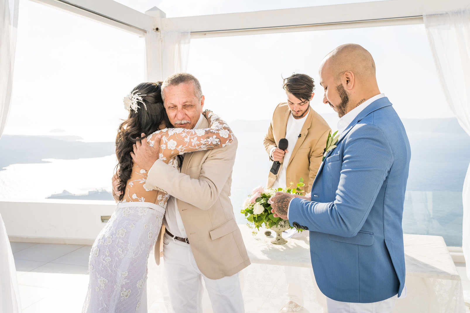 Casamento de Vanessa e Gabriel em Santorini