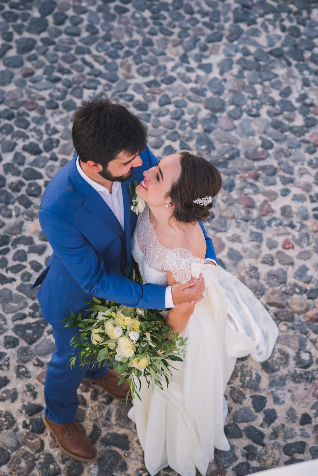 Casamento de Mariana e Stefanos em Santorini
