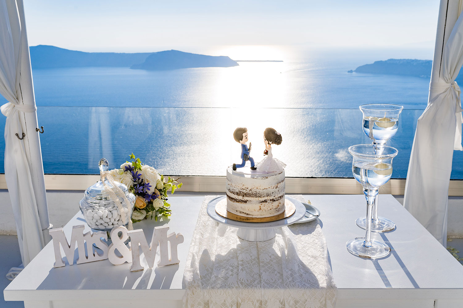 Casamento de Elizabeth e Victor em Santorini