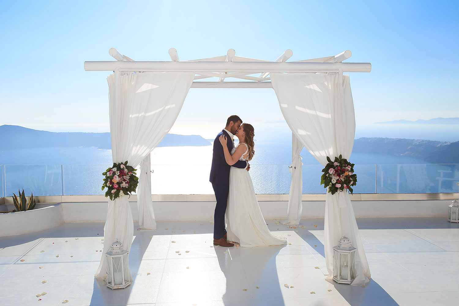 Casamento de Arícia e Daniel em Santorini