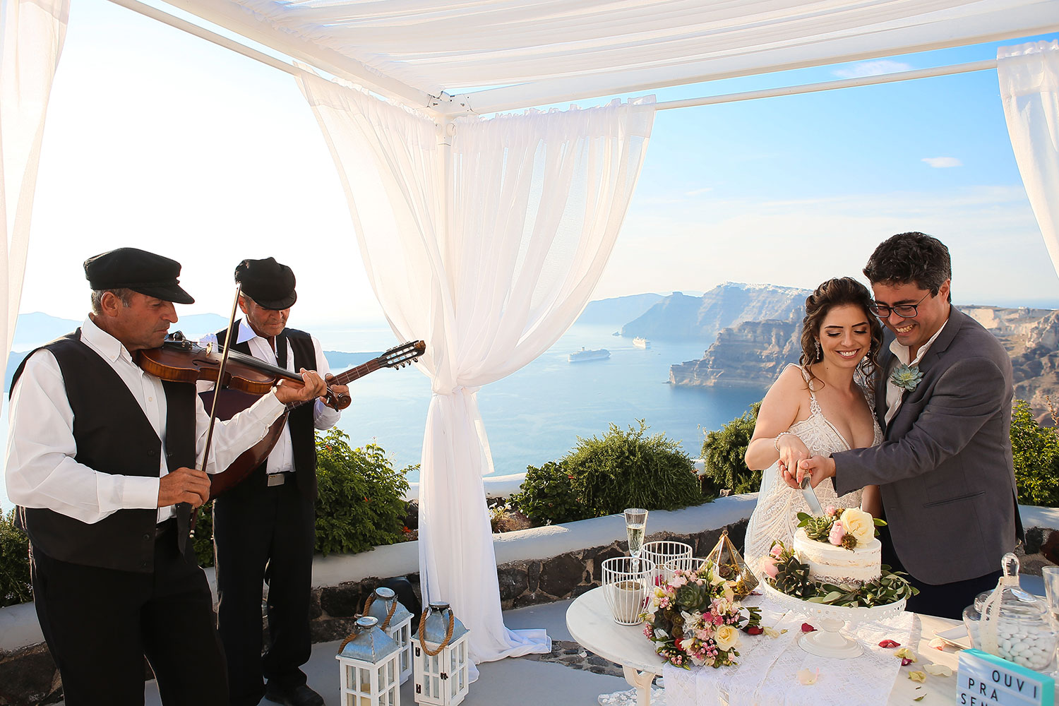 Casamento de Daniele e Max em Santorini