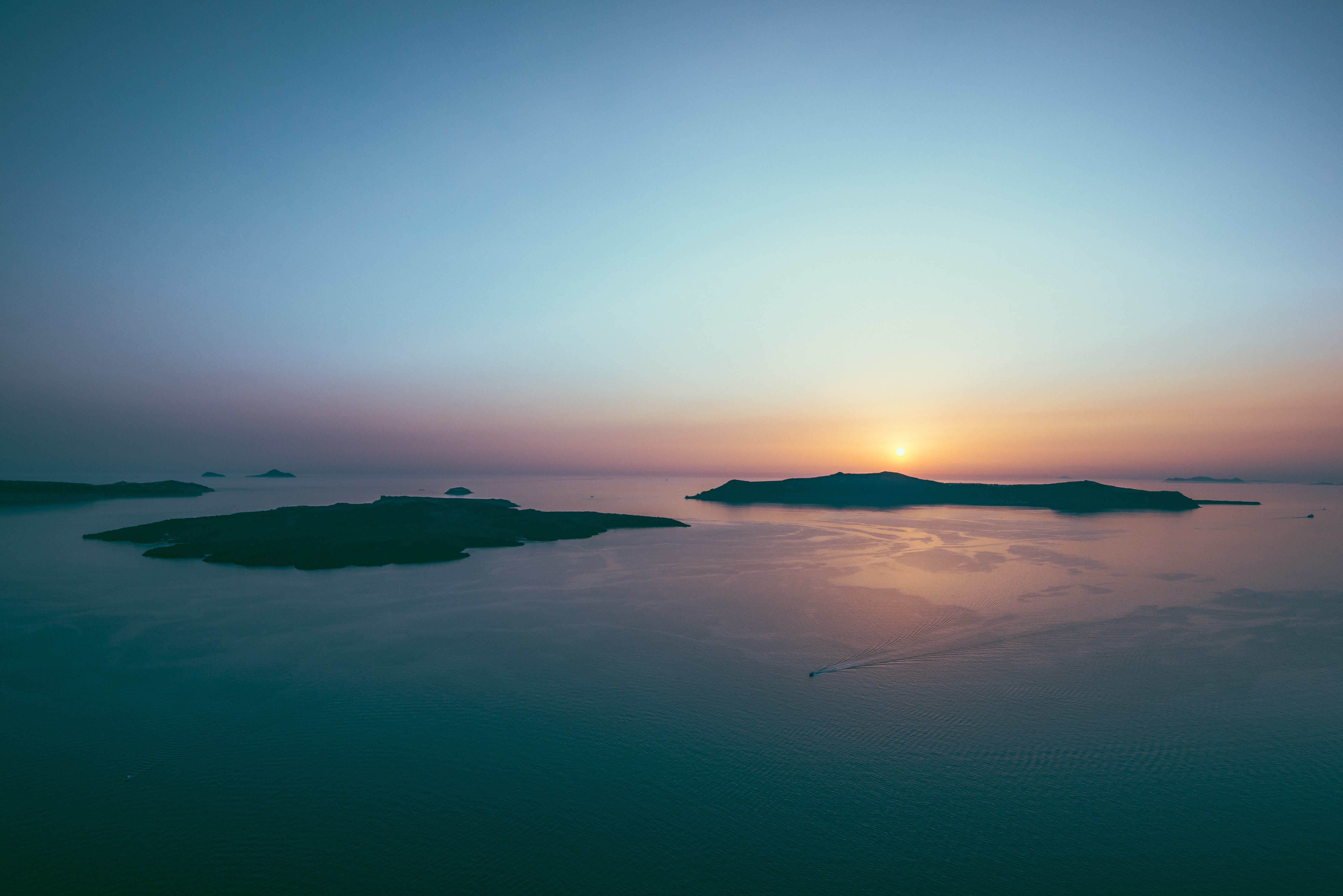 COMO APROVEITAR O PÔR DO SOL EM SANTORINI