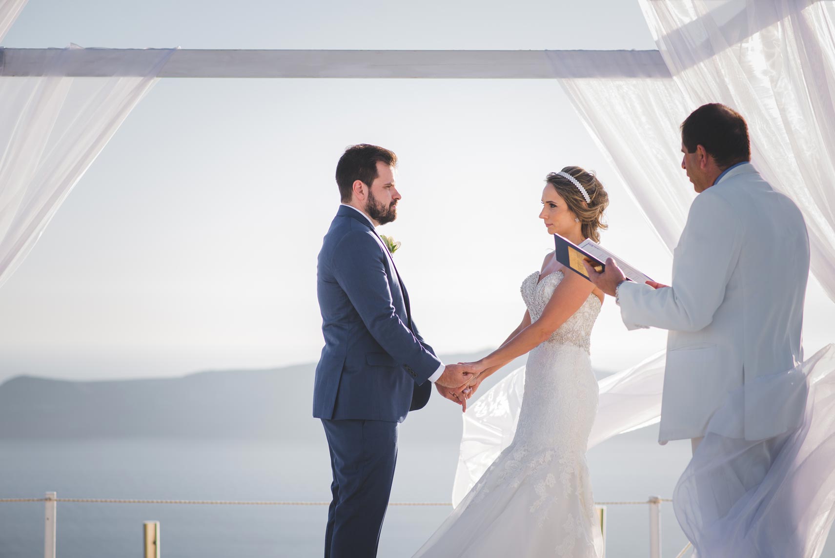 Casamento de Elaine e Ricardo em Santorini