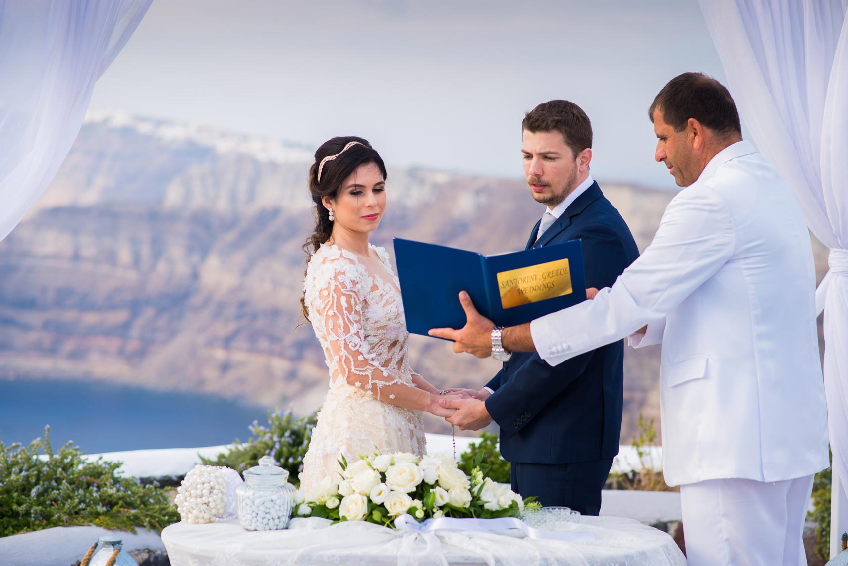 Casamento de Yasmin e Diego em Santorini