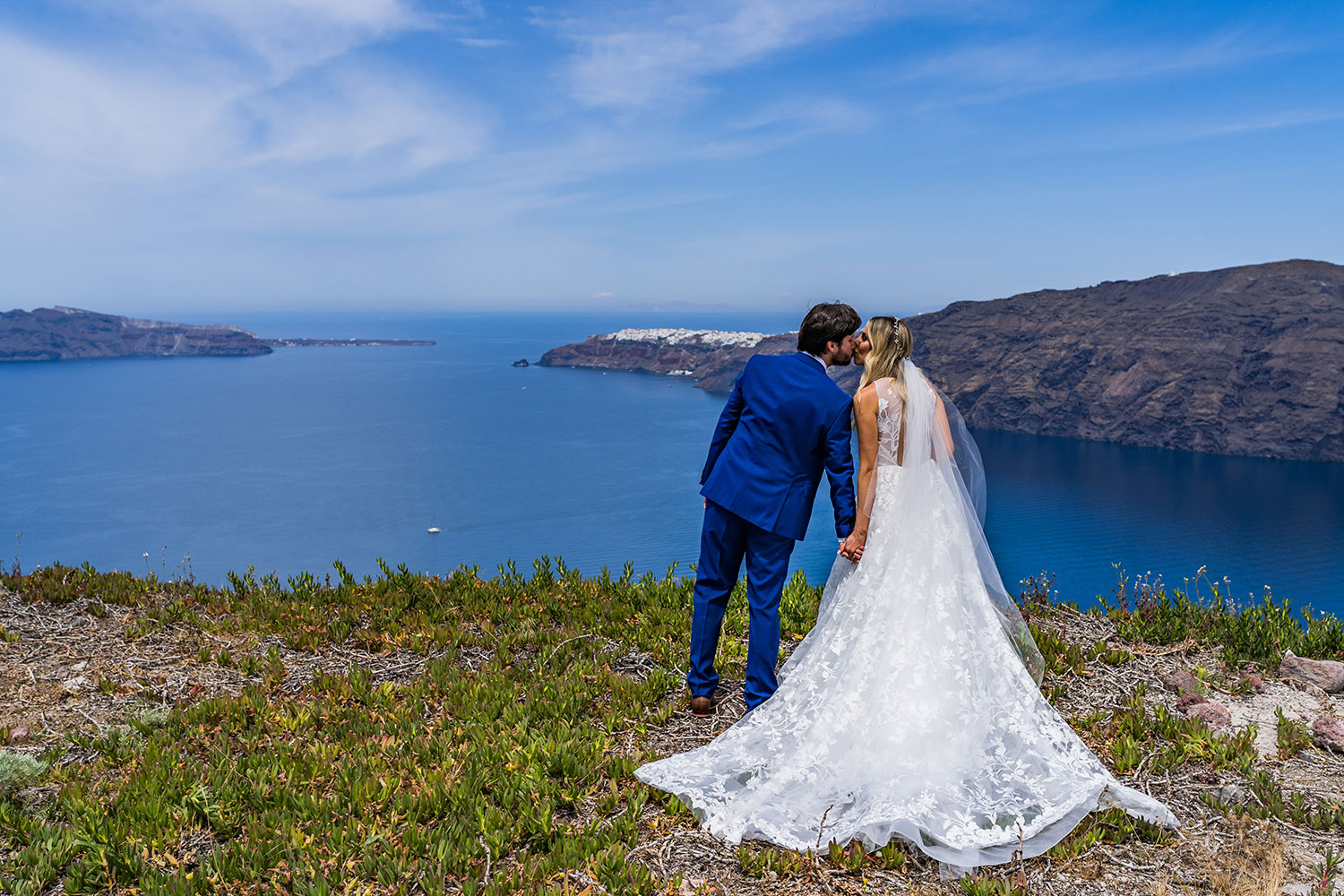 Casamento de Mirelli e Caio em Santorini